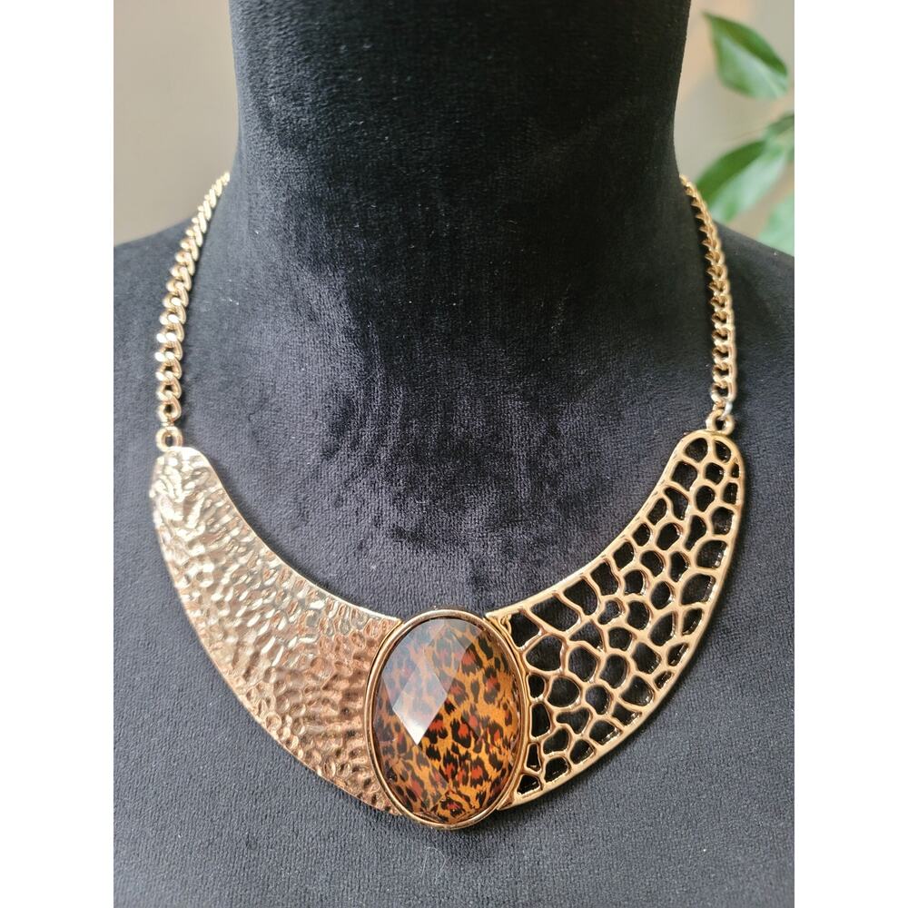 Women's Gold Tone Leopard Print Statement Bib Necklace Chunky Chain Jewelry
